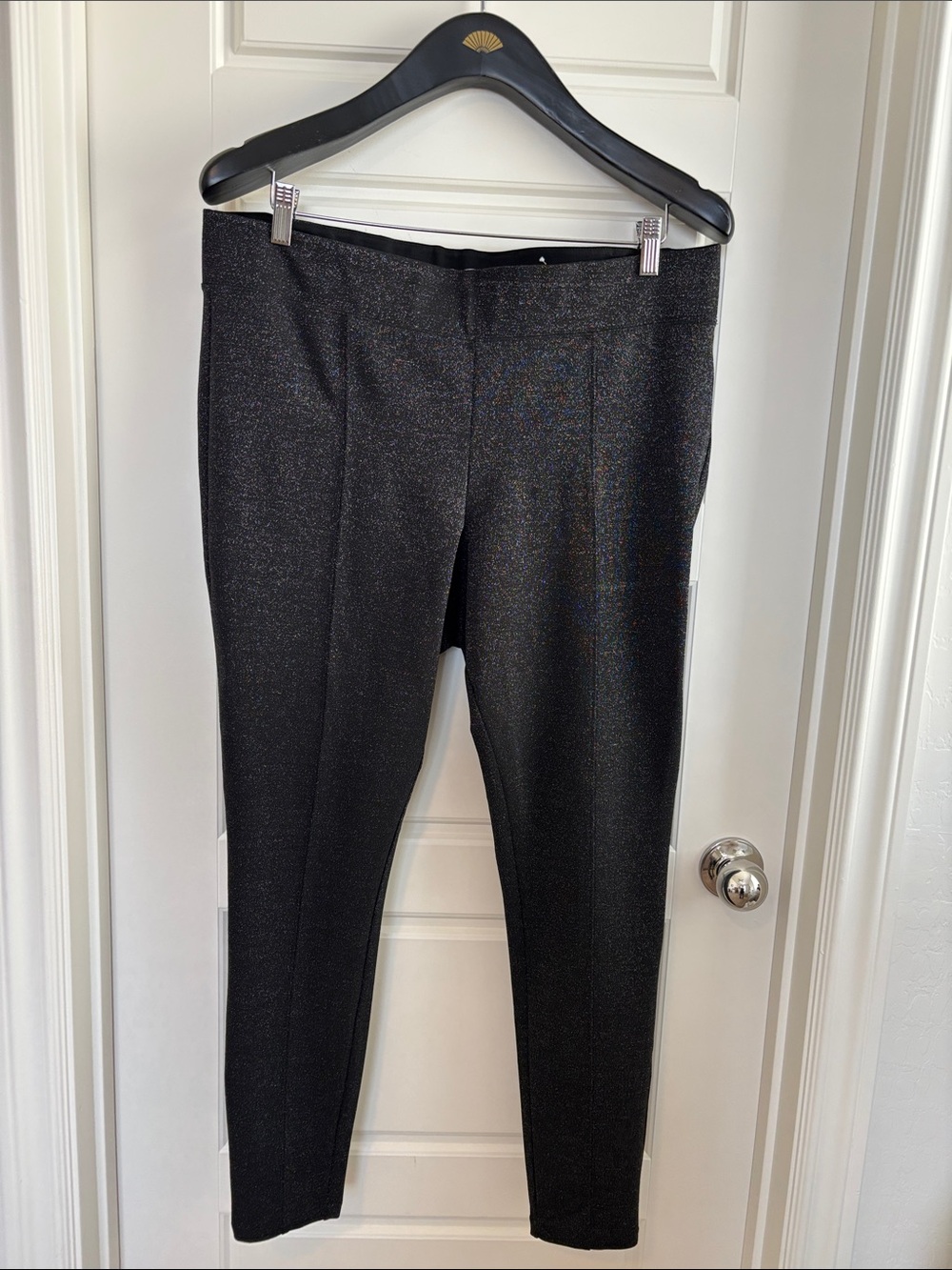 Old Navy Women’s Black Sparkle Skinny Ponte Pants